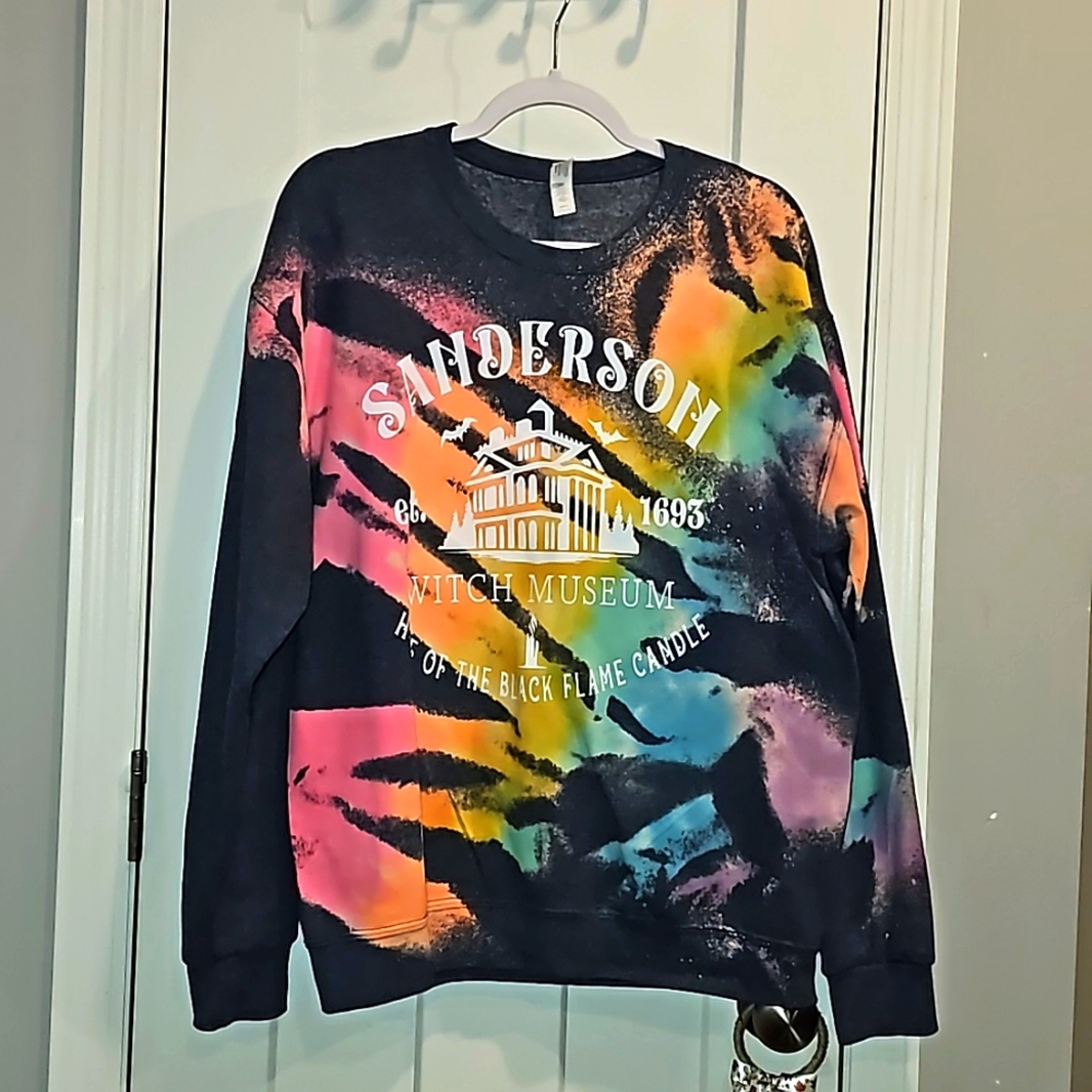 Womens sz large Brand New without tags Sanderson Sister Halloween sweatshirt!!